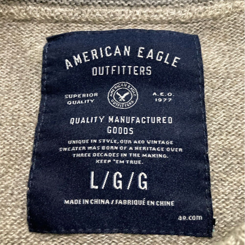 American Eagle Outfitters Men’s Gray V-Neck Sweater Size L - Picture 5 of 5